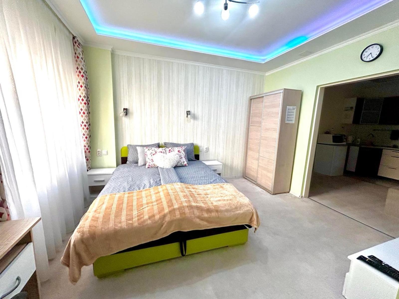Belien Apartman Makó Esterno foto